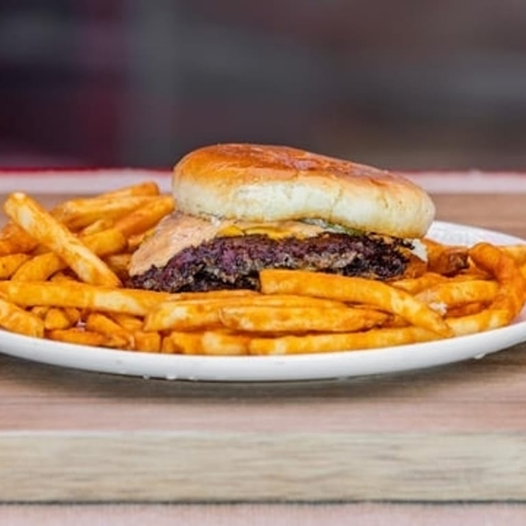 Savor Your Dinner with Us